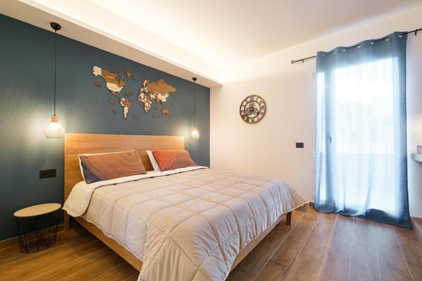 In Centro Da Carlotta Hotel Olbia Bagian luar foto